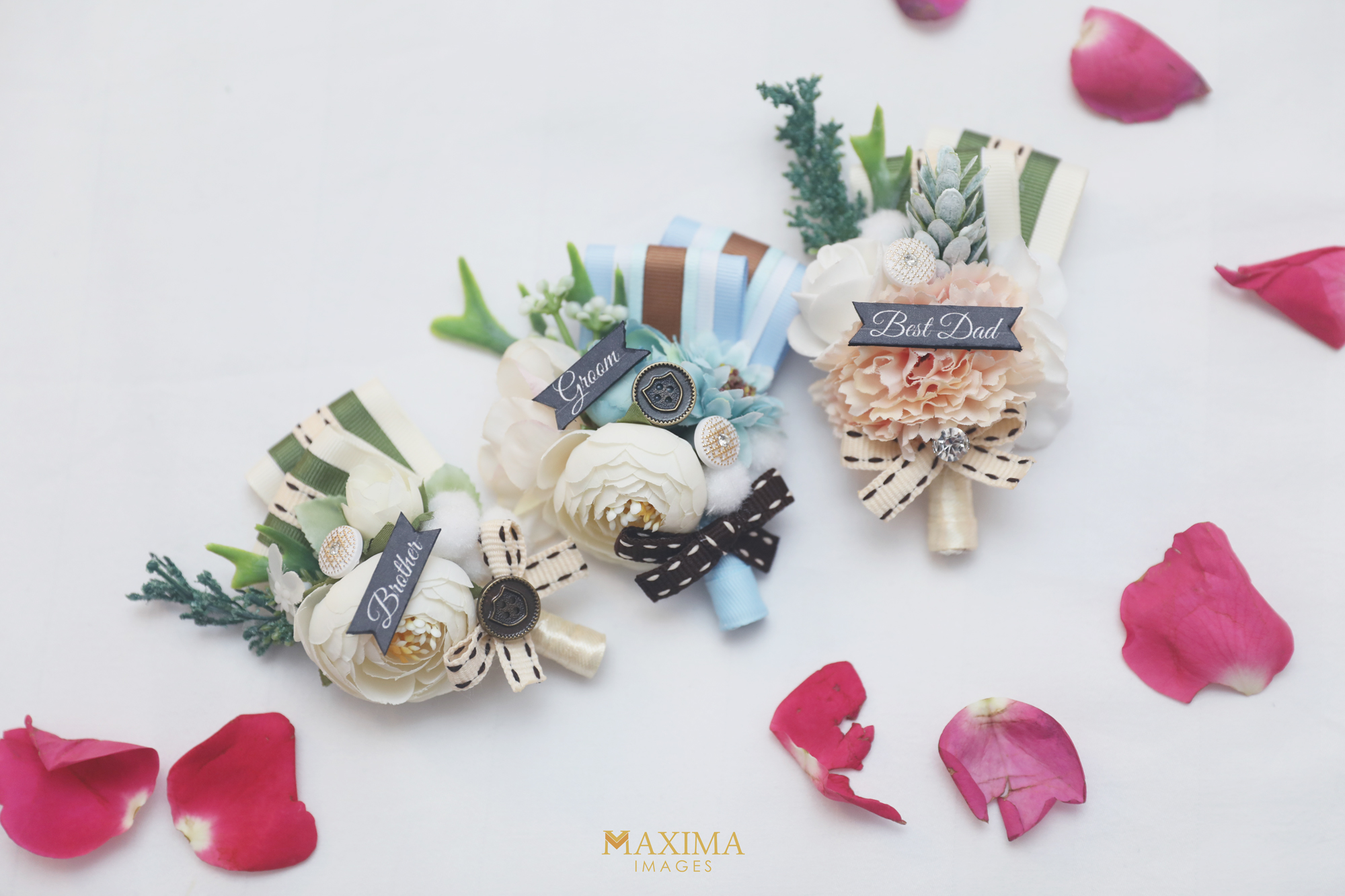 Agung & Bertha by Maxima Images
